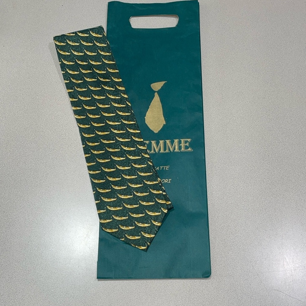 Men’s Venezia tie new